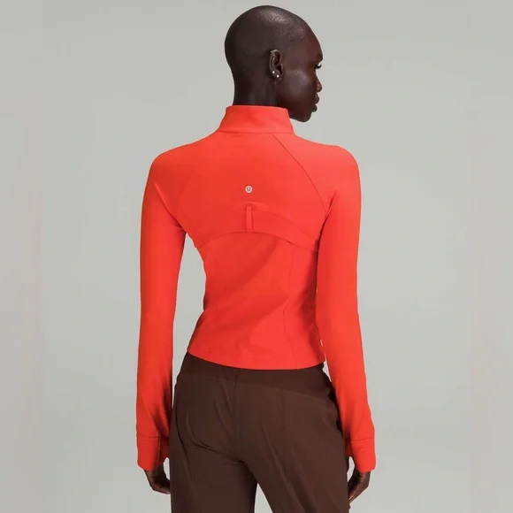 Lululemon Nulu Cropped Define Jacket - Picture 3 of 9